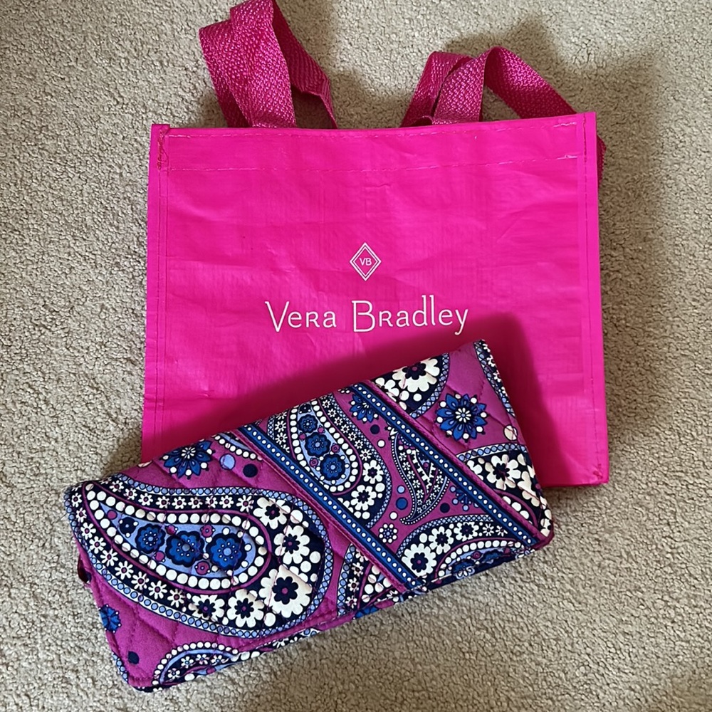 Vera Bradley travel wallet